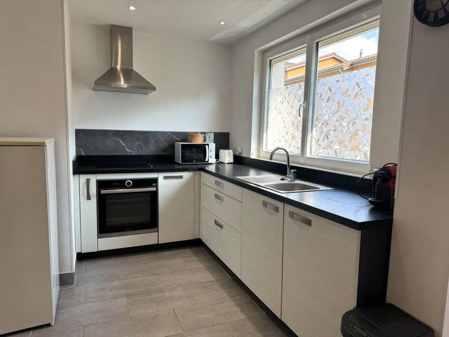 Maison De Village, Garage & Climatisation Apartment *